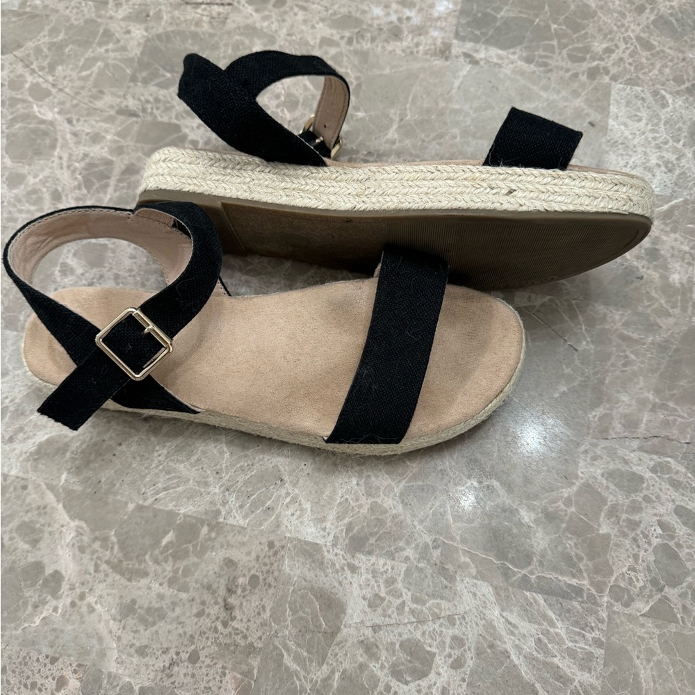 Black sandals